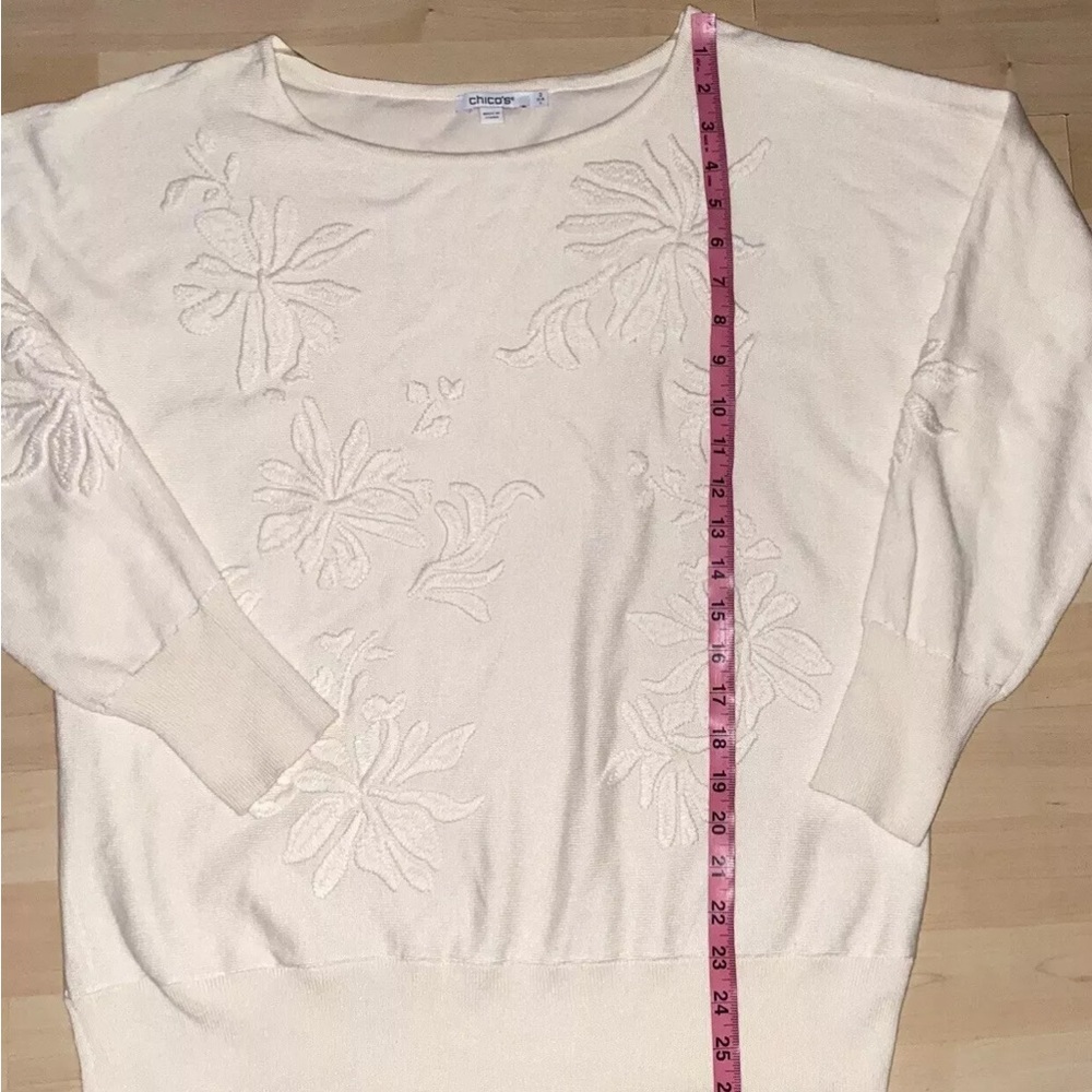 Chicos Embroidered Crewneck Sweater Size 2/Large Clean Girl GrannyCore Old Money - Picture 9 of 11